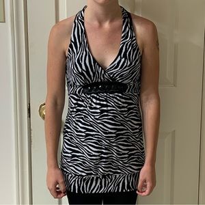 🌷3 for$25🌷Topia, US M, Black & White Beaded Bodice Zebra Print Halter Top